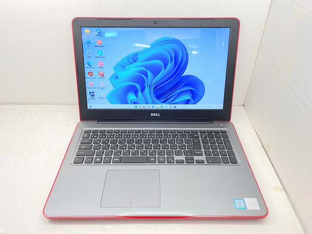 DELL Inspiron 15 5567 P66F001 CPU：Core i3-7100U 2.4GHz / メモリ