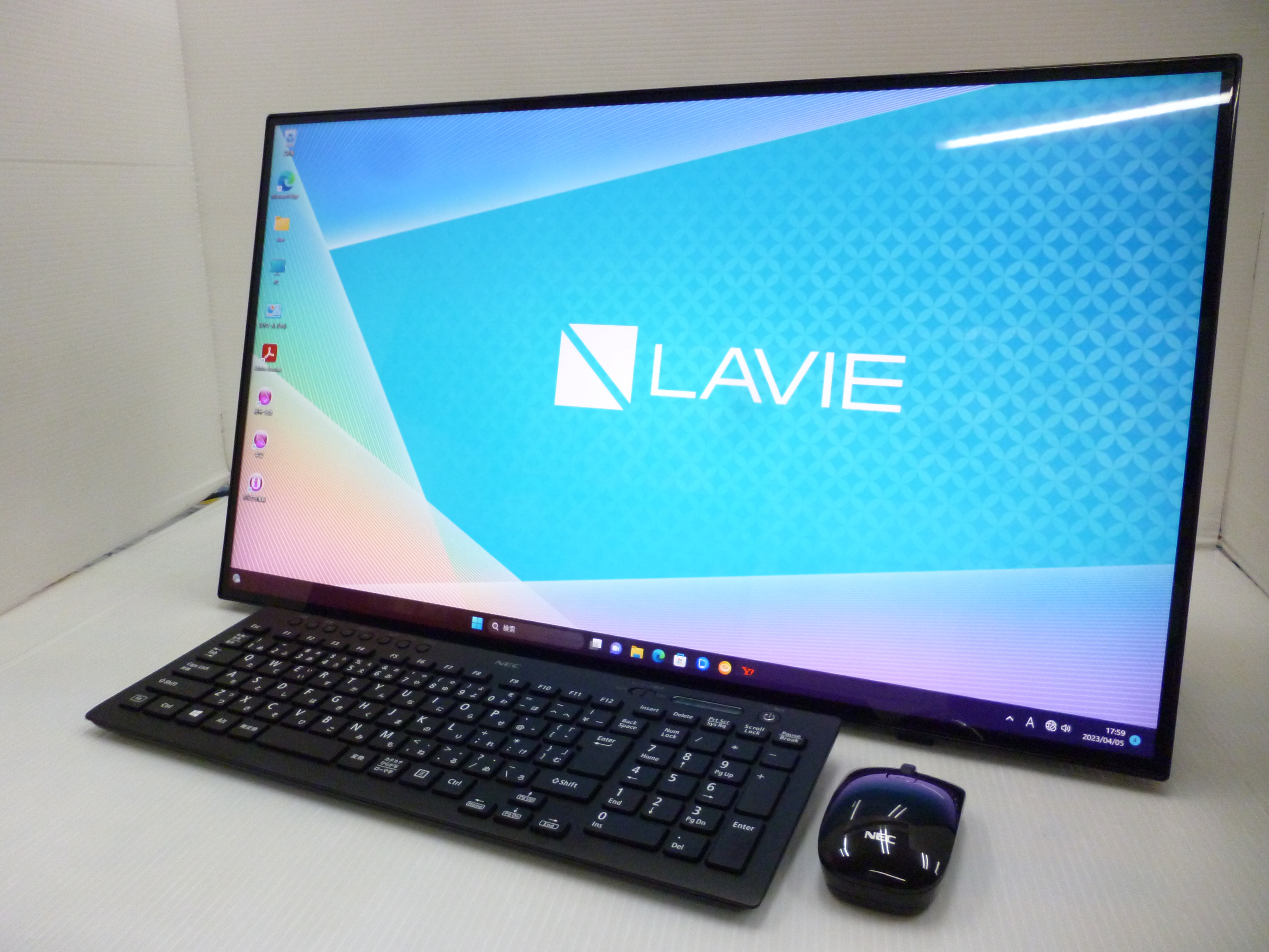 【送料無料】NEC LAVIE SSD Corei7 ノートPC ブルーレイ