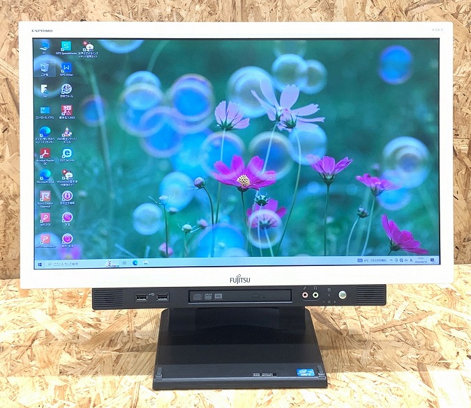 Fujitsu ESPRIMO 液晶一体型 パソコン（O74）