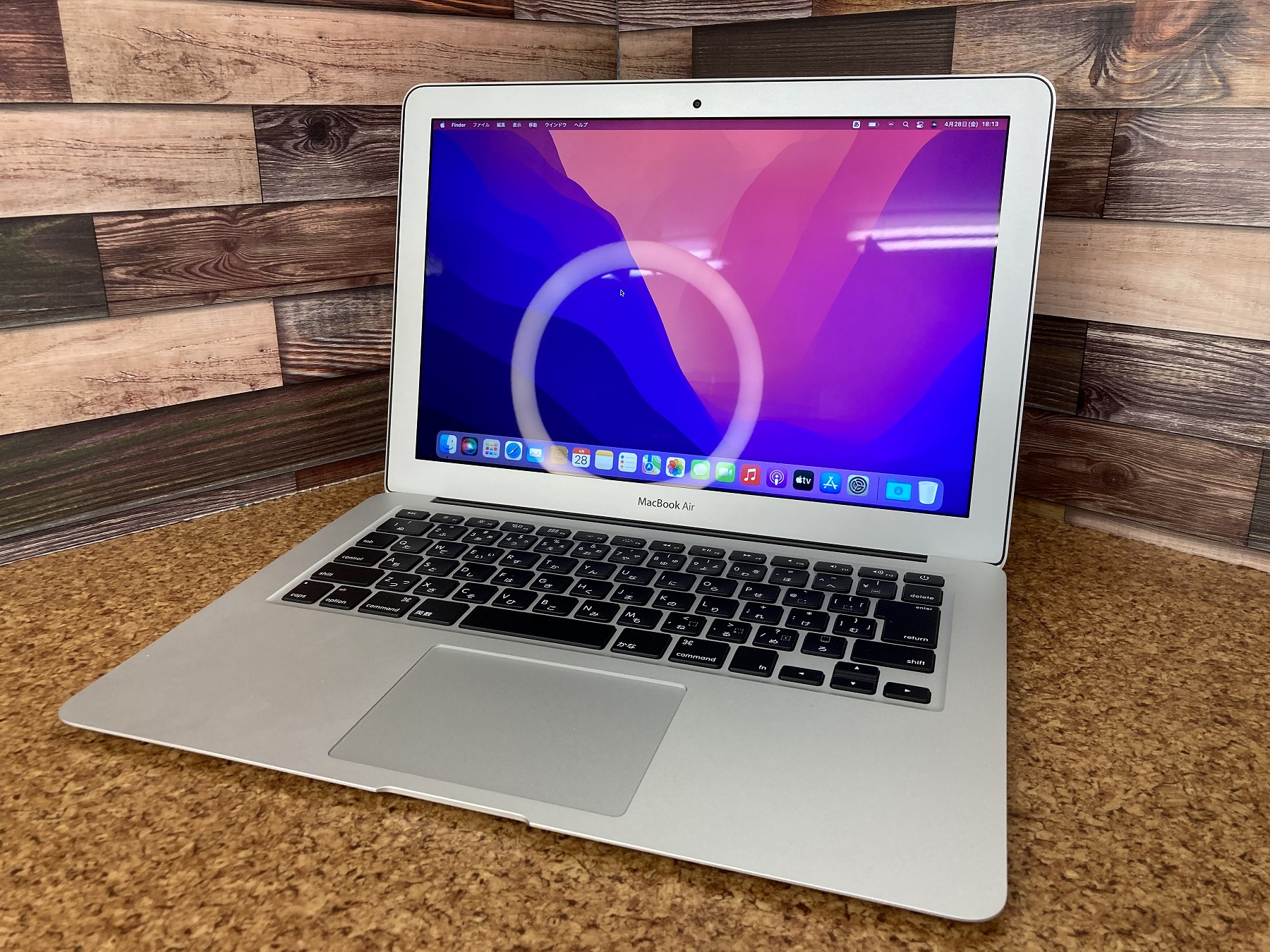 最新 macOS Monterey i5 Apple MacBook Air