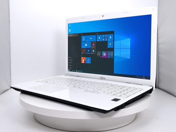 富士通 LIFEBOOK AH42/R 無線LAN搭載 CPU：Pentium 3558U 1.7GHz