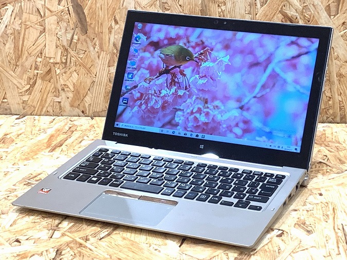 TOSHIBA PRX82TGANN1E【 軽い文書作成専用機に タッチパネル液晶搭載 ...