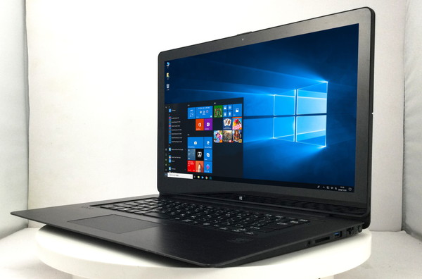 SONY Vaio Fit 15A CPU：Core i7 4500U 1.8GHz/メモリ：8GB/HDD：1TB