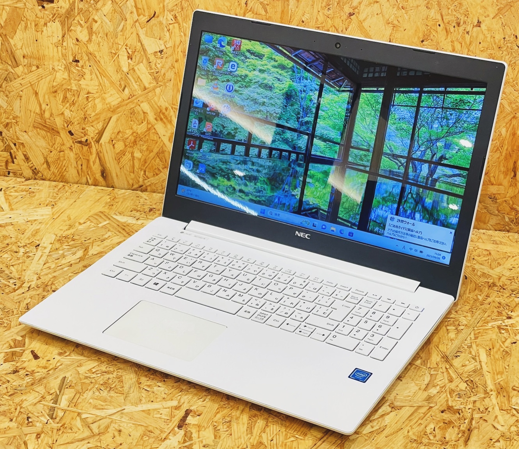 NEC PC-NS150A WEBカメラ有 LaVie 出会わ