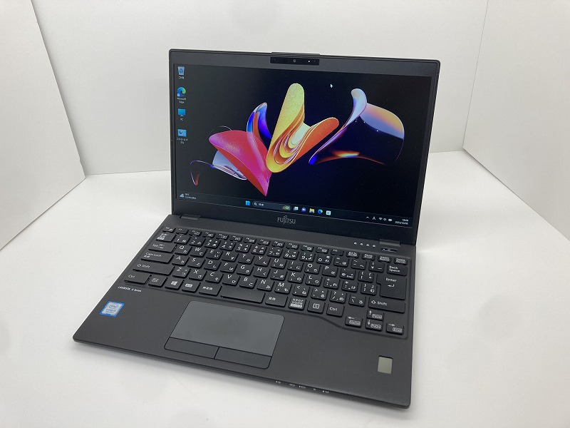 富士通 LIFEBOOK U939/B (CPU： Core i5 8365U 1.6GHz/メモリ：8GB/SSD