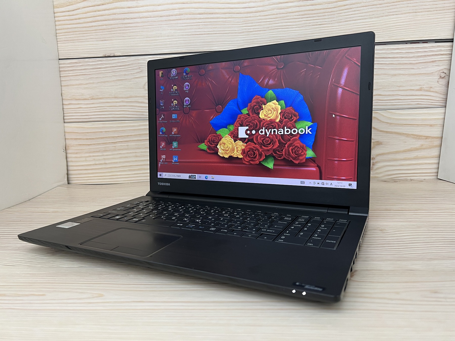 東芝 dynabook B35/R CPU：Core i5 5200U 2.2GHz / メモリ：8GB / SSD