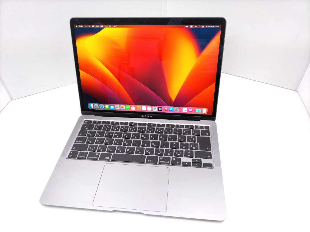 Apple MacBook Air A2337 CPU：Apple M1 / メモリ：8GB / SSD：256GB