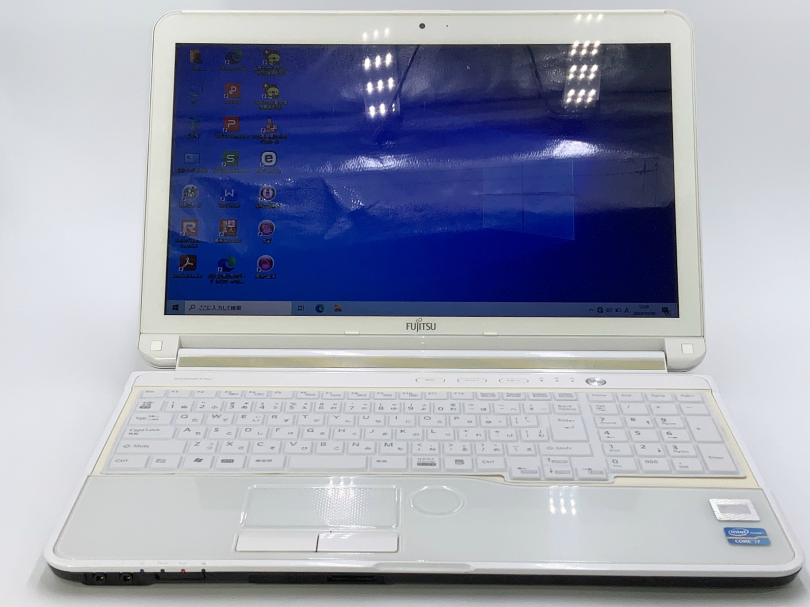 富士通 LIFEBOOK AH77/G CPU：Core i7 2670QM 2.2GHz / メモリ：8GB ...