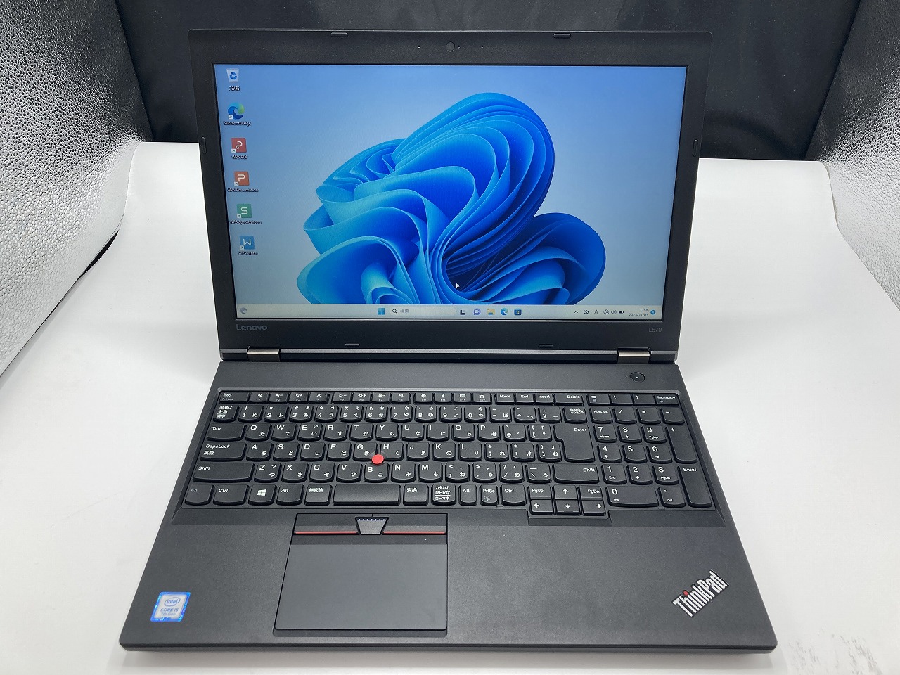 Lenovo ThinkPad L570 CPU：Core i5 7200U 2.5GHz/メモリ：8GB/SSD