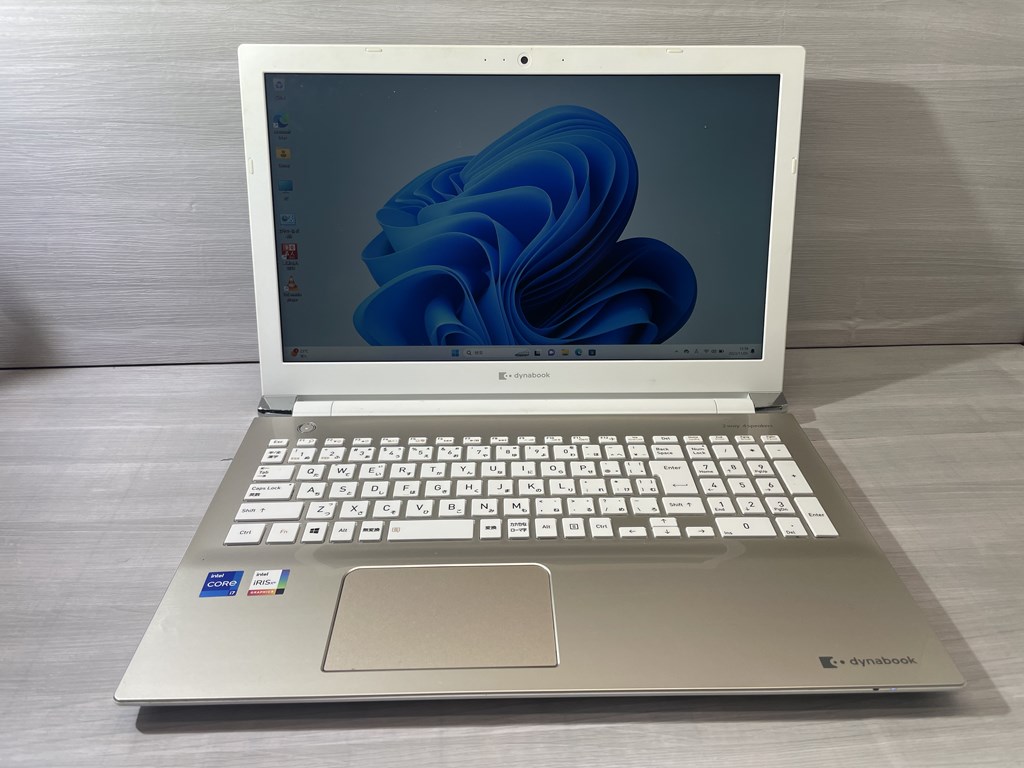 東芝 dynabook T6 CPU：Core i7 1195G7 2.9GHz / メモリ：8GB / SSD ...