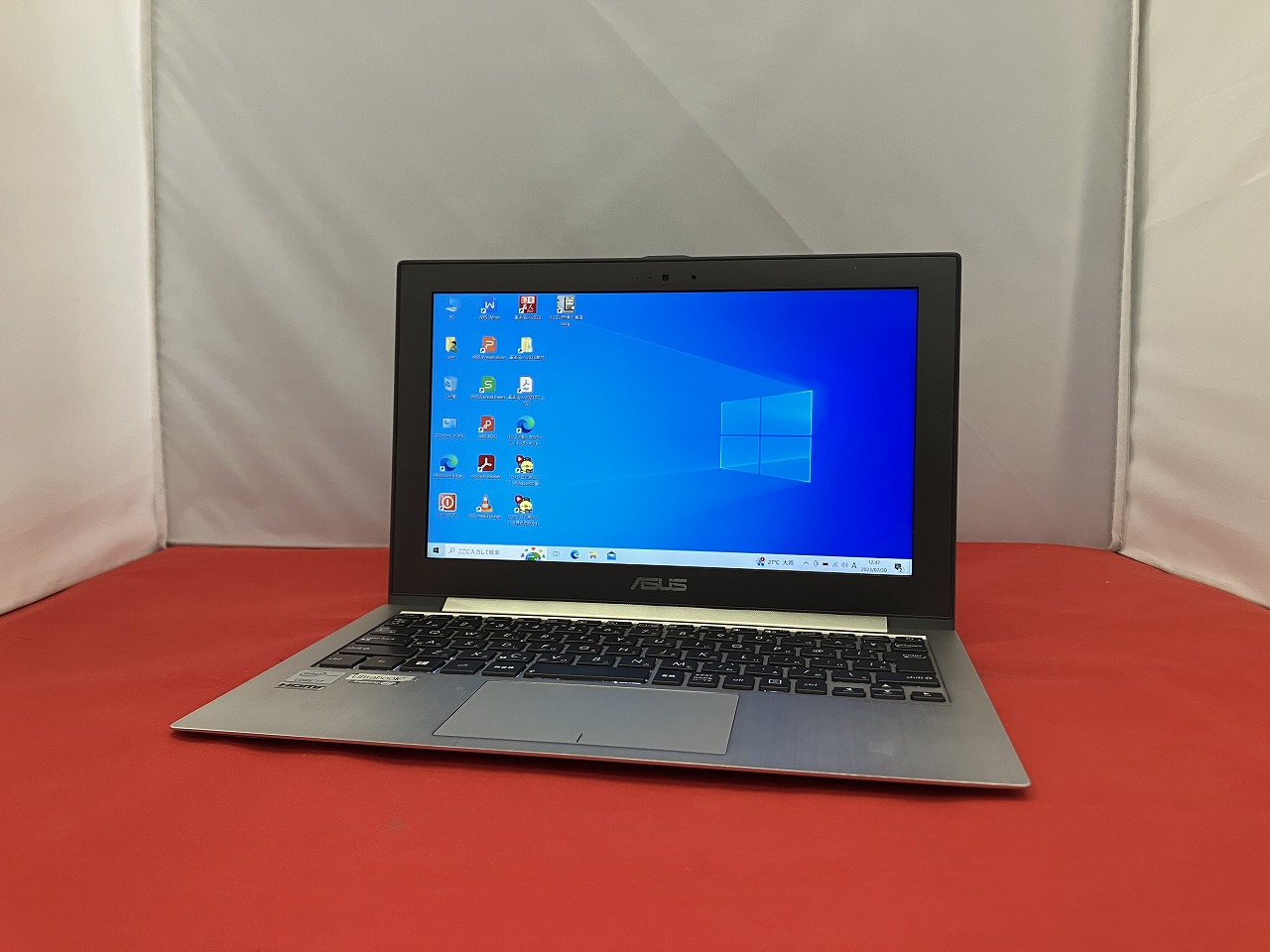 ASUS UX21A