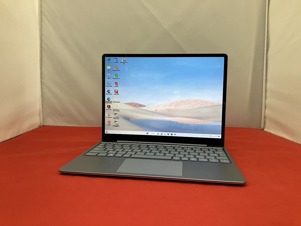 Surface Laptop Go core i5 1035g1 RAM 8gb