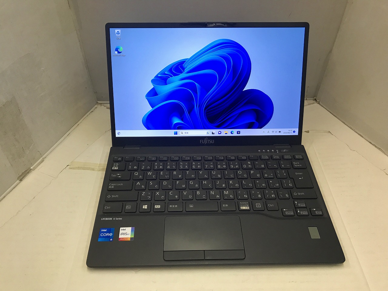 富士通 LIFEBOOK U9311/F CPU：Core i5-1145G7 2.6GHz/メモリ：16GB