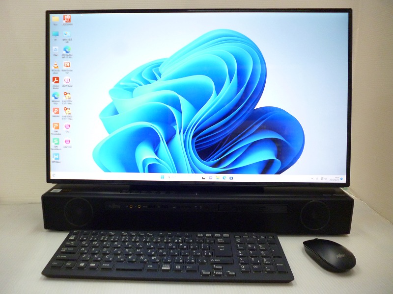 富士通 ESPRIMO FH95/E2 CPU:Core i7-10750H 2.6GHz/メモリ:16GB/SSD