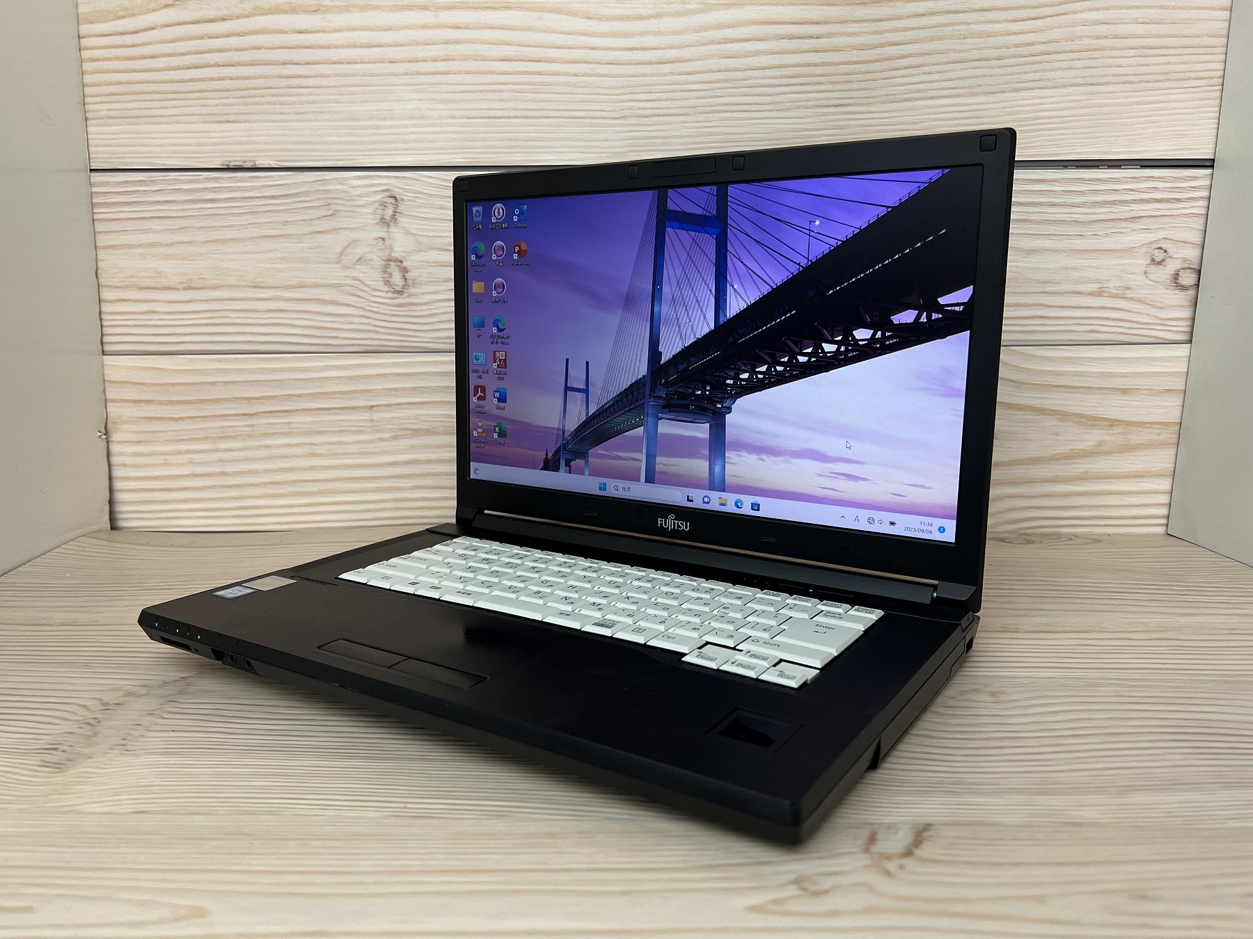 富士通 FUJITSU LIFEBOOK A746/P 第6世代 Core i3 6100U 4GB 新品SSD480GB DVD-ROM Windows10 64bit WPSOffice 15.6インチ カメラ テンキー 無線LAN パソコン ノートパソコン PC Notebook