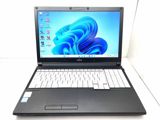 富士通 LIFEBOOK A577/T CPU：Core i3-7310U 2.7GHz / メモリ：8GB ...