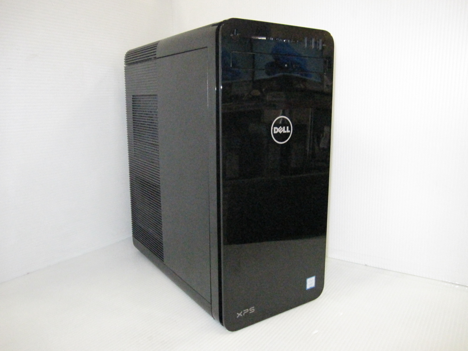 Dell XPS 8930