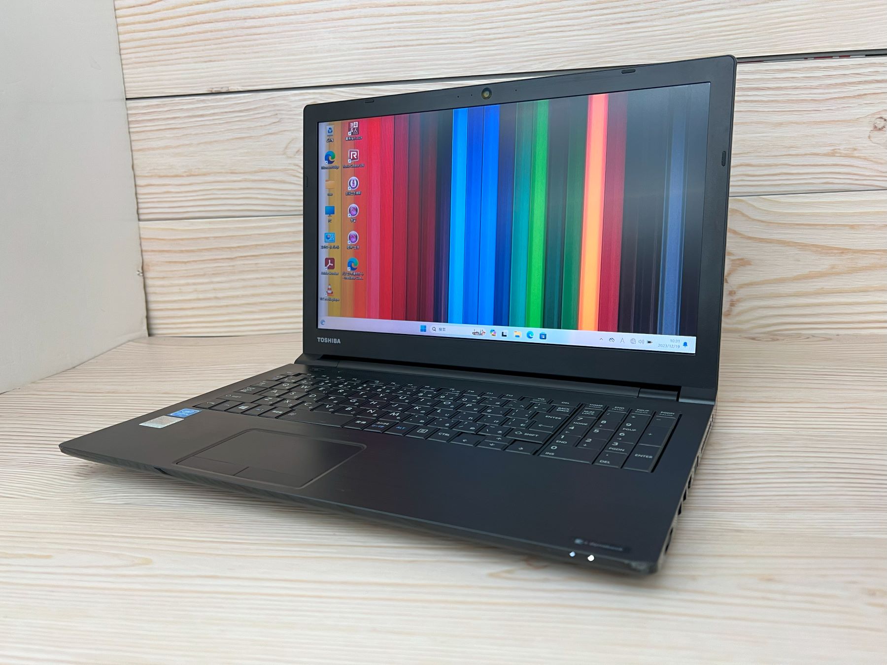 東芝 dynabook AZ15/CB CPU：Celeron 3865U 1.8GHz / メモリ：8GB