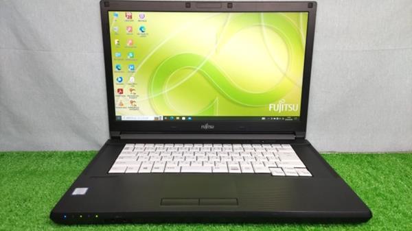 富士通 LIFEBOOK A576/P CPU：Core i5-6300U 2.4GHz / メモリ：8GB