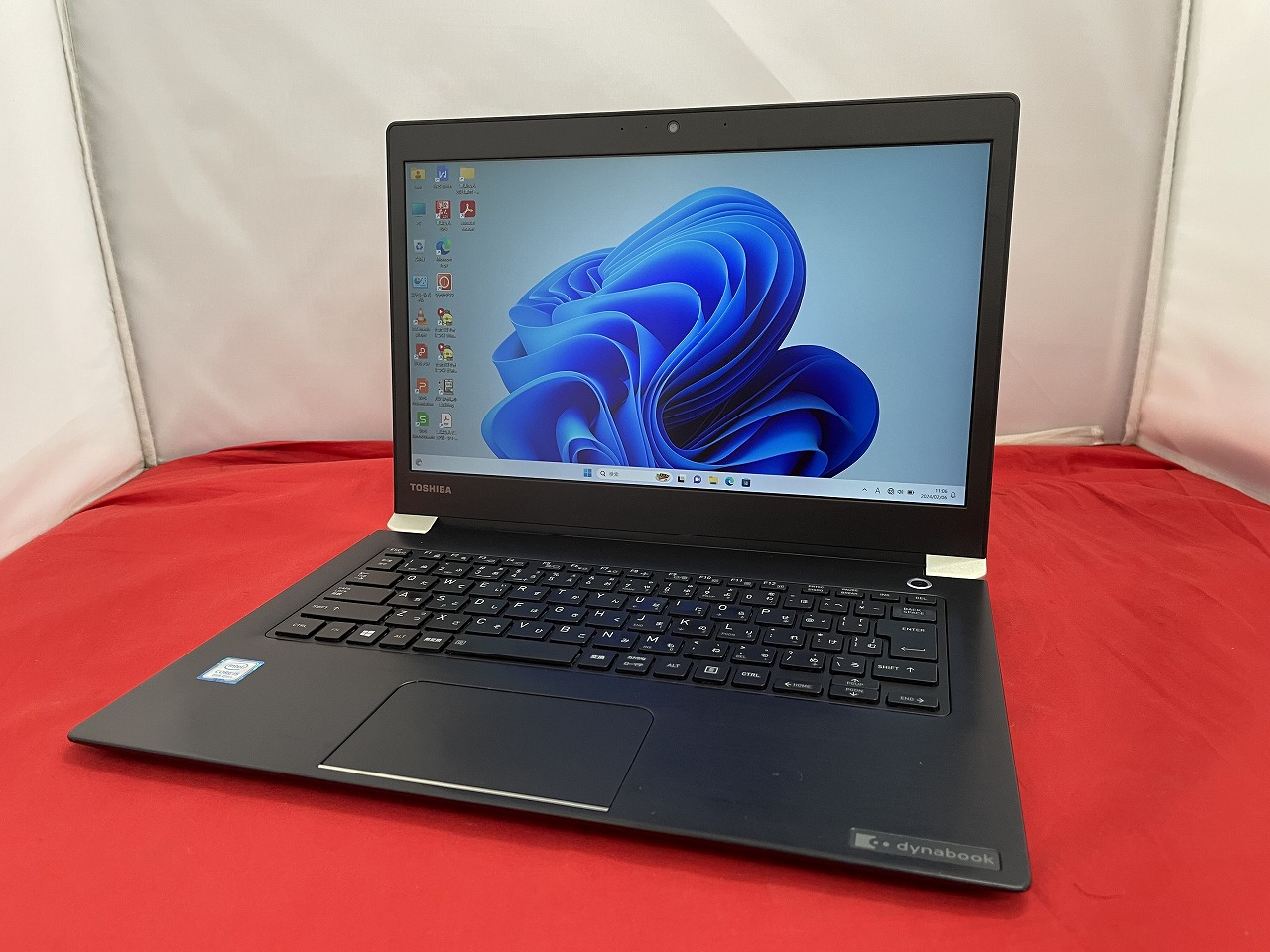 −−−−−−−−−−−−−−−東芝ダイレクト dynabook UZ63/F 傷有り・メモリ32GB