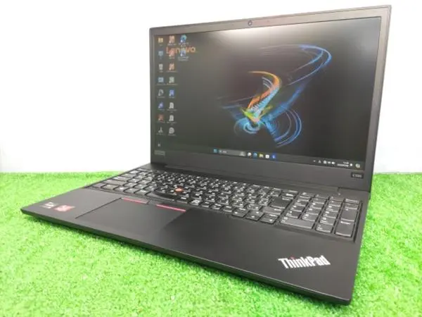 Lenovo ThinkPad E595 CPU：Ryzen 5 3500U 2.1GHz / メモリ：8GB