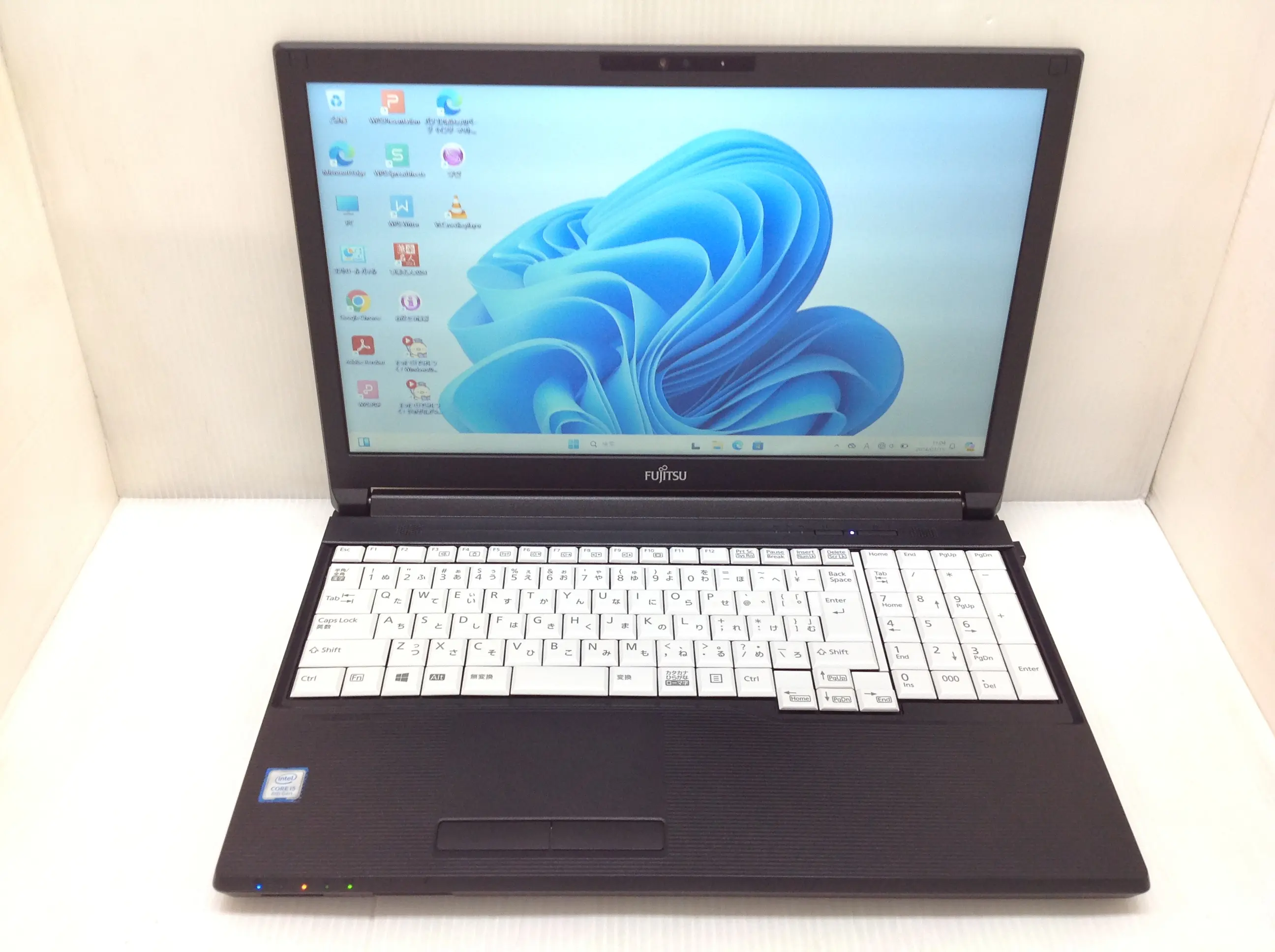 Windows11 ノートパソコン 富士通 LIFEBOOK A749/A Core i5