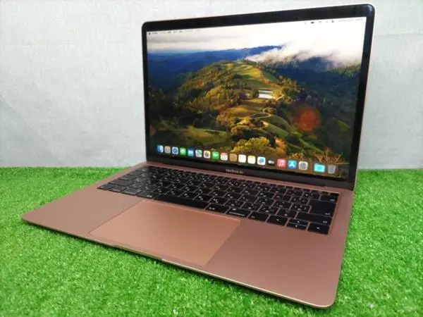 Apple MacBook Air(Retina,13インチ,2019) CPU:Core i5 1.6GHz / メモリ:16GB / SSD:512GB / 13.3インチRetinaディスプレイ / 無線LAN / Webカメラ / Bluetooth / MacOS 14 Sonoma 中古ノートパソコンが激安販売中! 中古パソコン市場 Apple MacBook Air(Retina,13インチ,2019) CPU:Core i5 1.6GHz / メモリ:16GB / SSD:512GB / 13.3インチRetinaディスプレイ / 無線LAN / Webカメラ / Bluetooth / MacOS 14 Sonoma 中古ノートパソコンが激安販売中! 中古パソコン市場