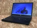 富士通 LIFEBOOK A579 b (第8世代CPU)