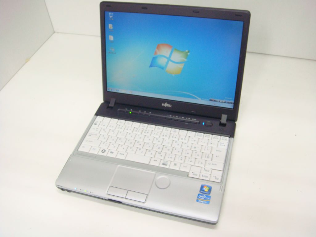 富士通 LIFEBOOK P771/D Core i5-2520M 2.50GHｚ / メモリ：4GB /HDD
